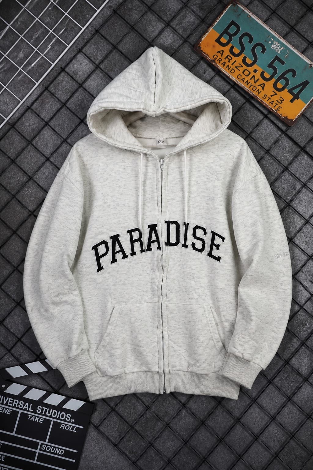 pull-over gris robuste