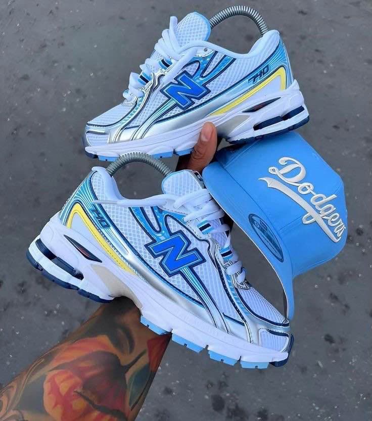 NEW BALANCE