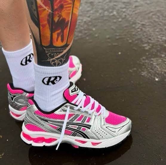 ASICS KAYANO PINK