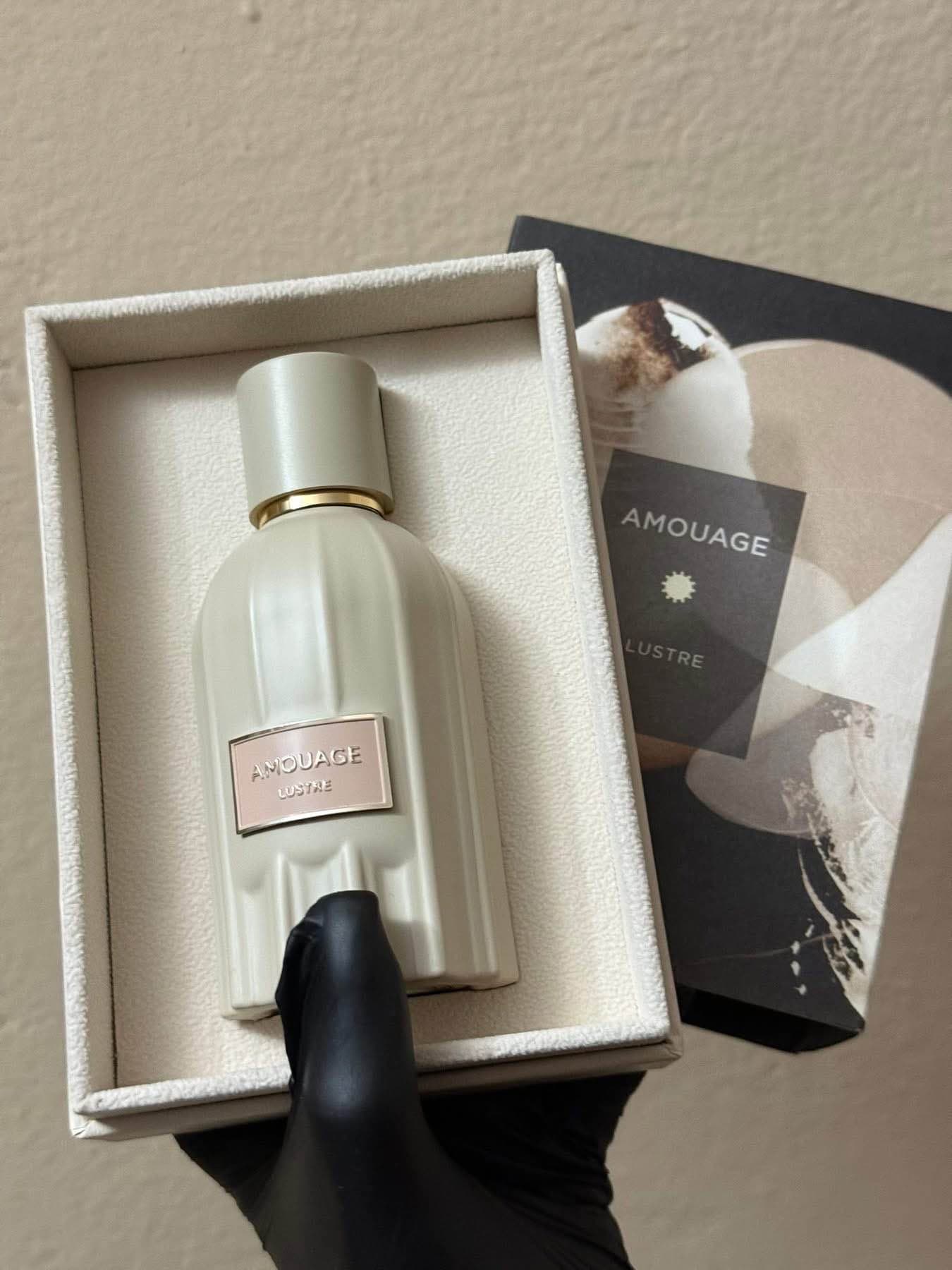 AMOUAGE lustre
