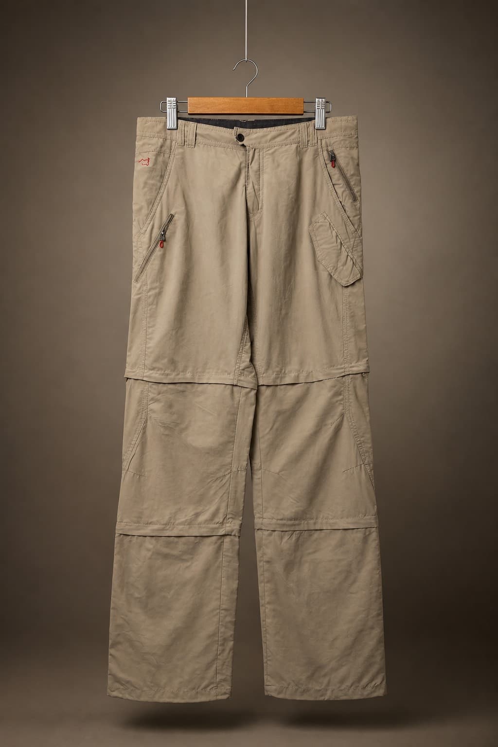 pantalon cargo couleur kaki