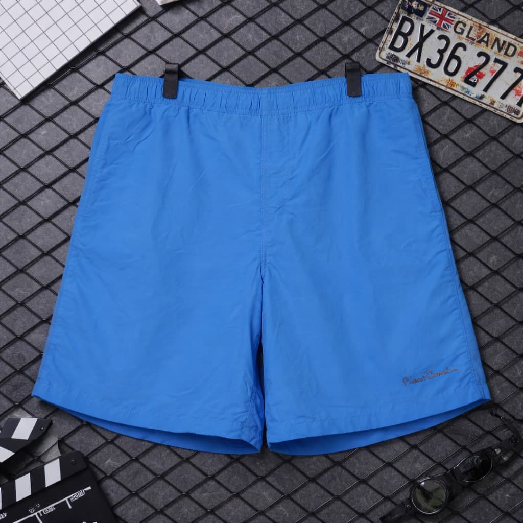 short cargo bleu
