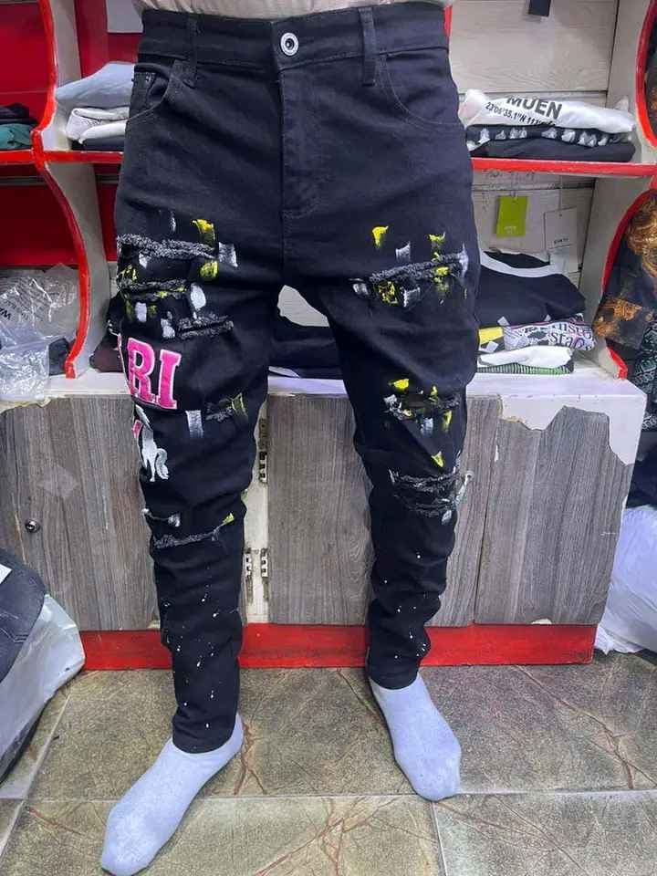 vêtements pour hommes et femmes
