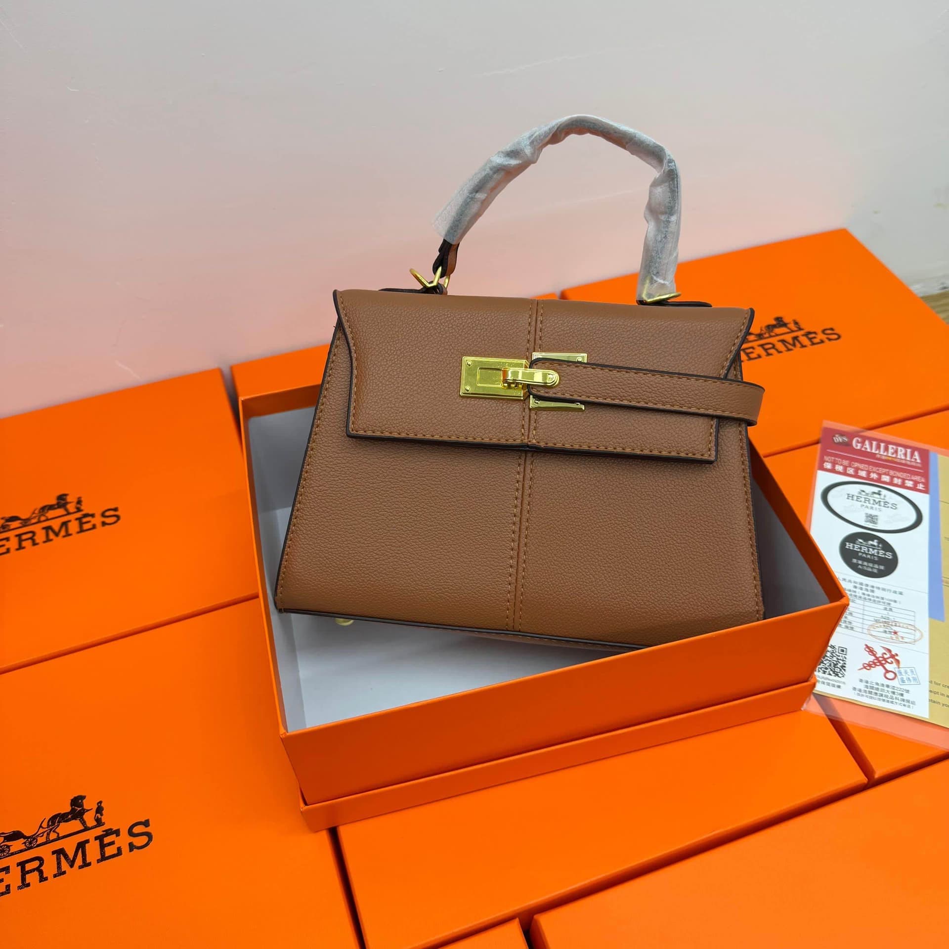 sac hermes