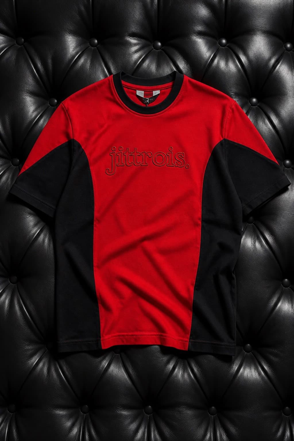 T-shirt rouge noir
