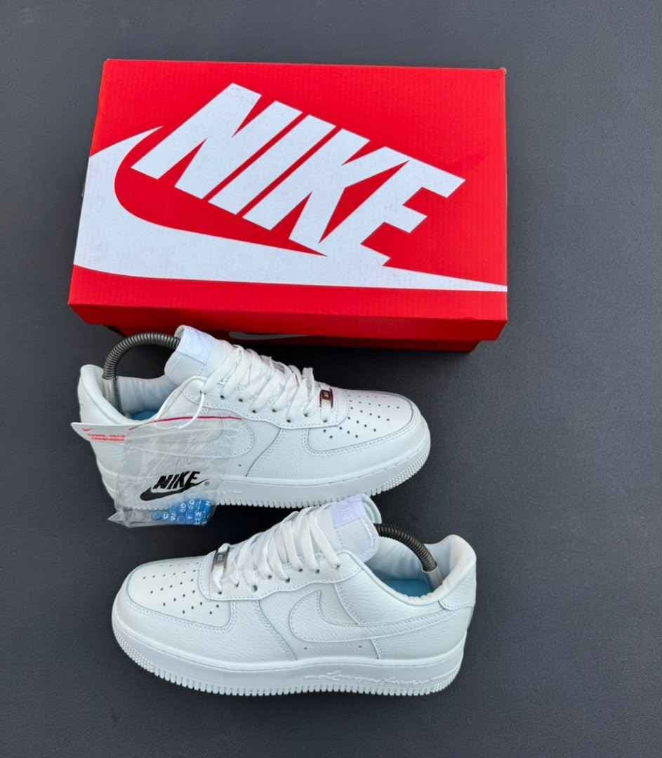 Nike air force X NOCTA