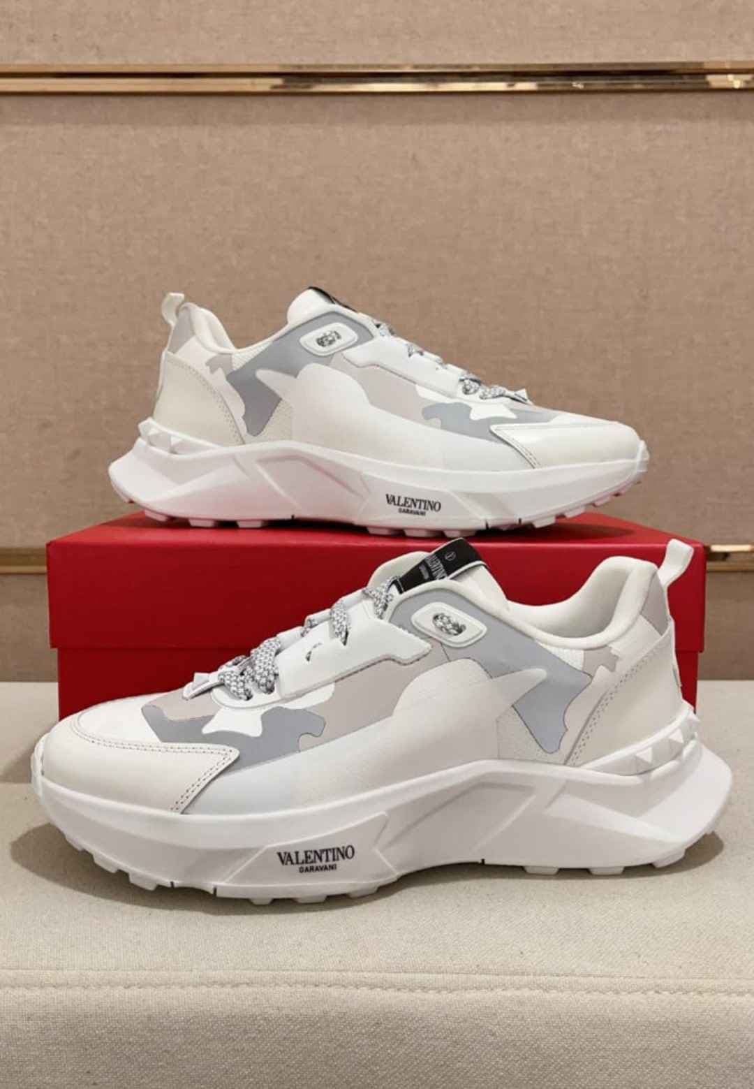 VALENTINO