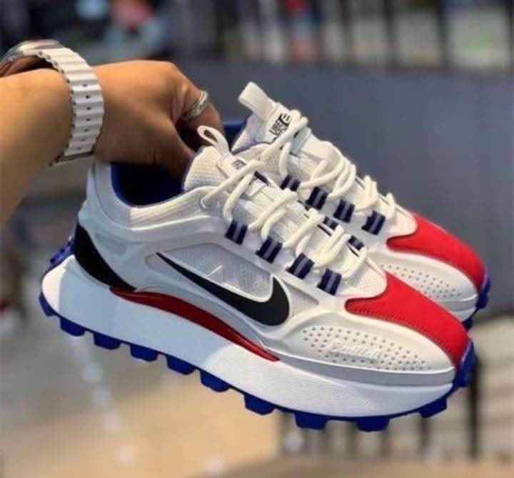 CHAUSSURES NIKE