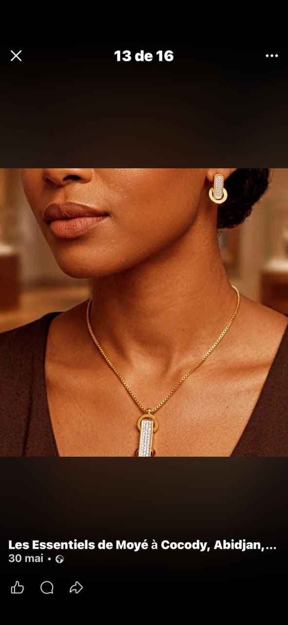ensemble chaine et boucle d'oreille