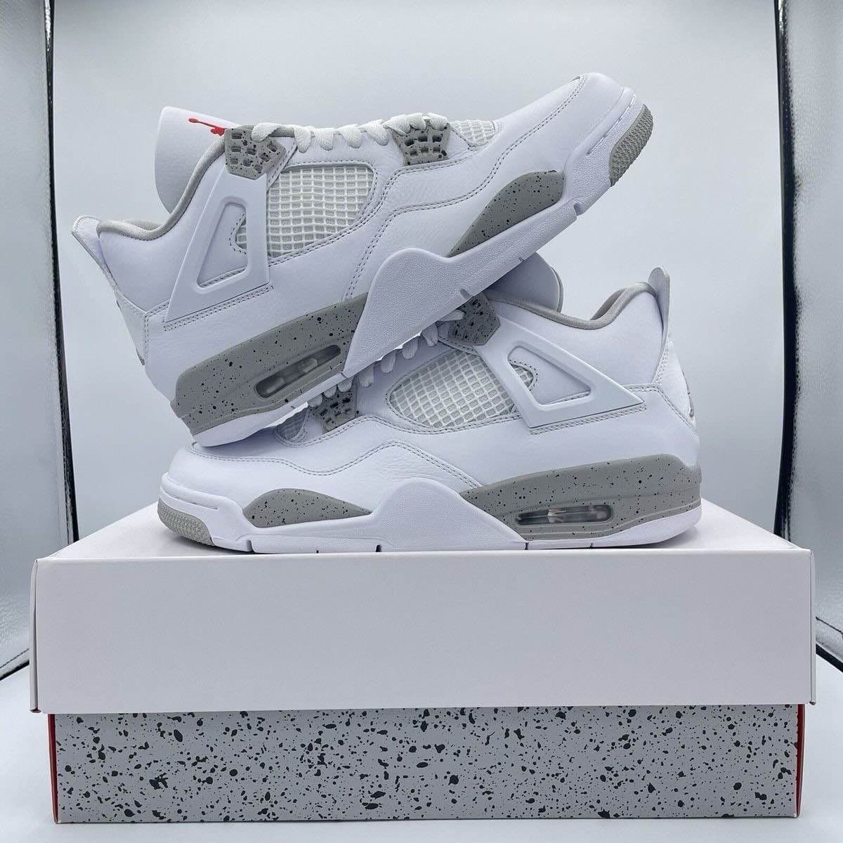 Jordan rétro 4