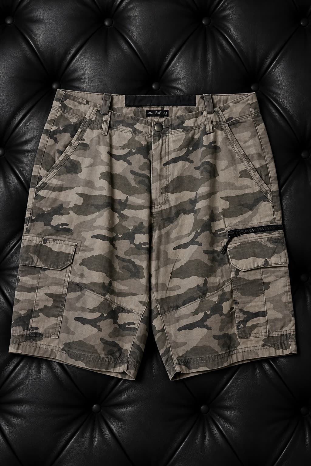 short cargo treillis robuste