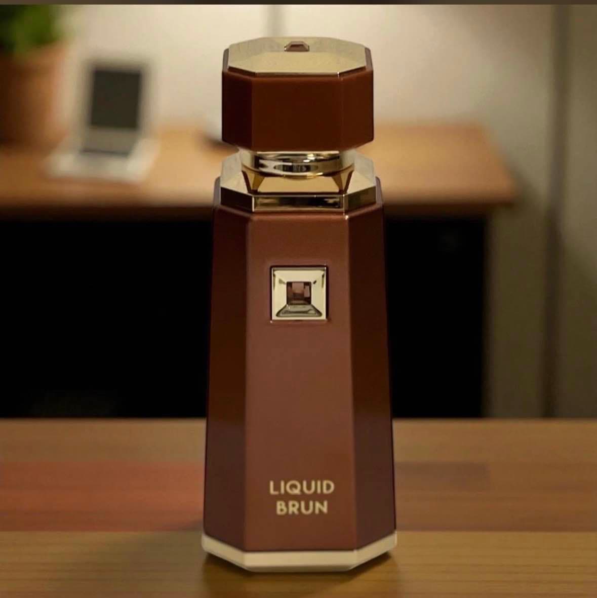 parfums LIQUID BRUN
