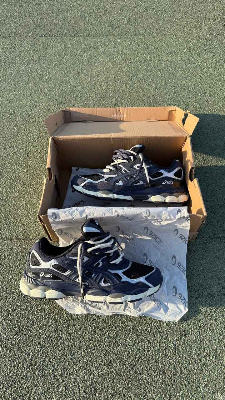 Chaussure asics