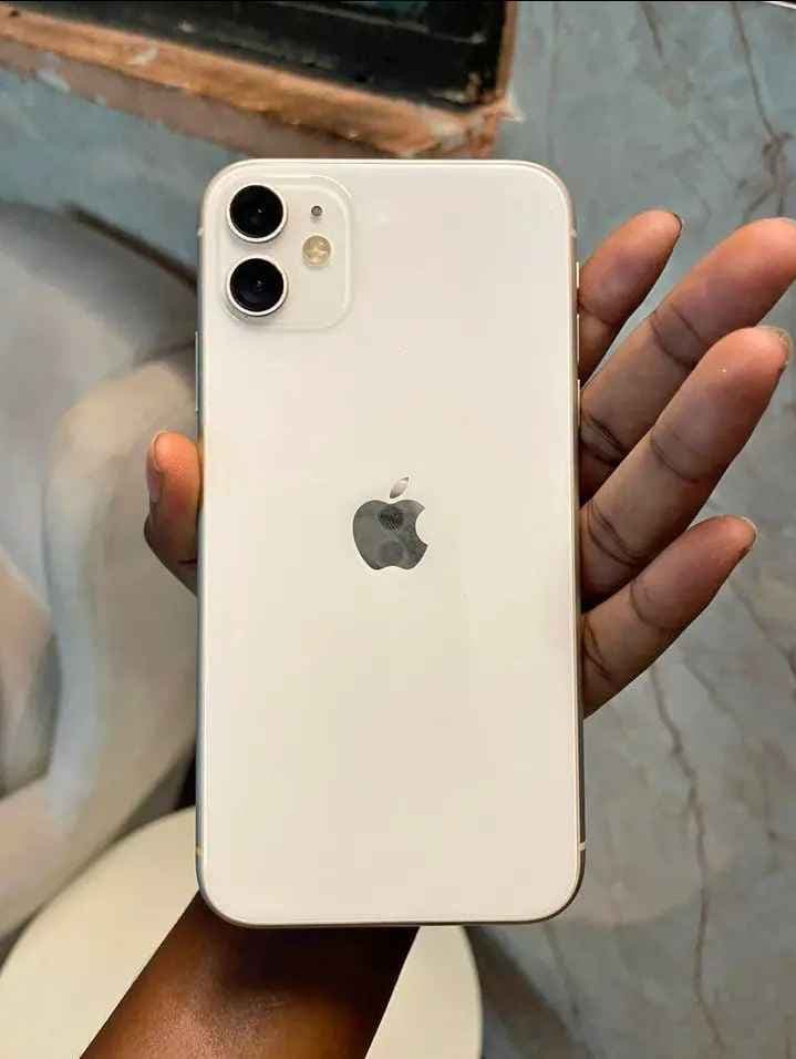 Iphone 11 simple