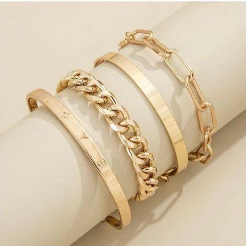 Bracelet En Or Tendance Et élégant Pour Femme (lot De Quatre)
