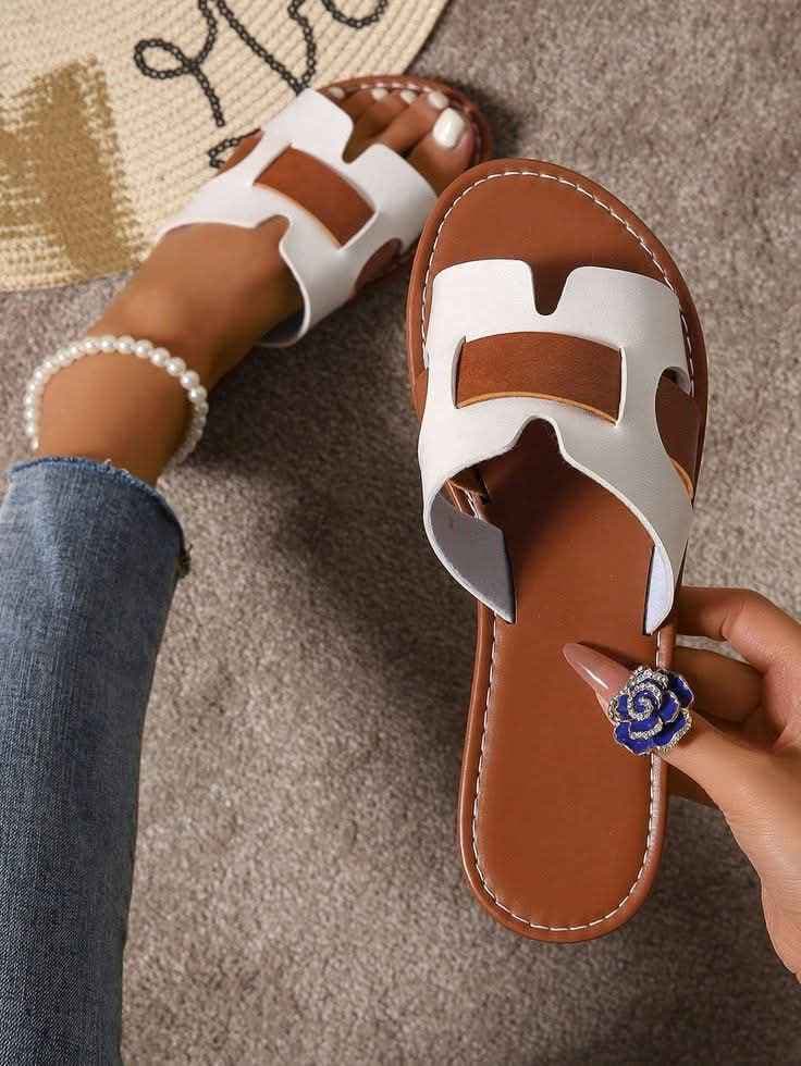 Sandale en cuir