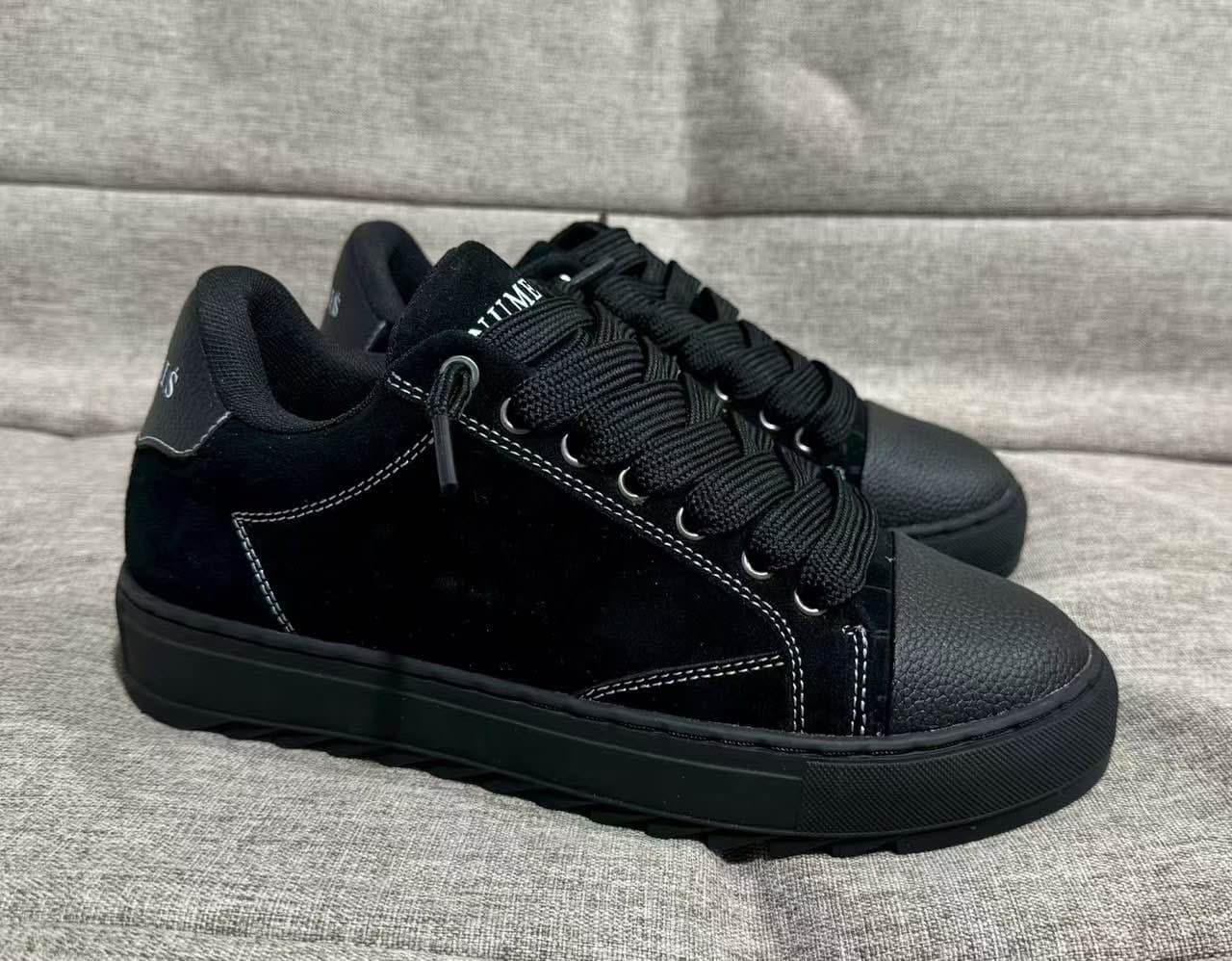 NUMÉRIS BLACK