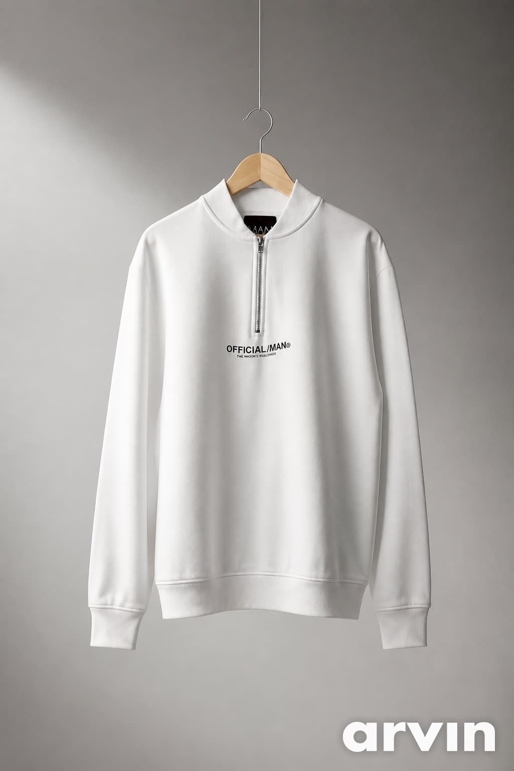 pull-over blanc